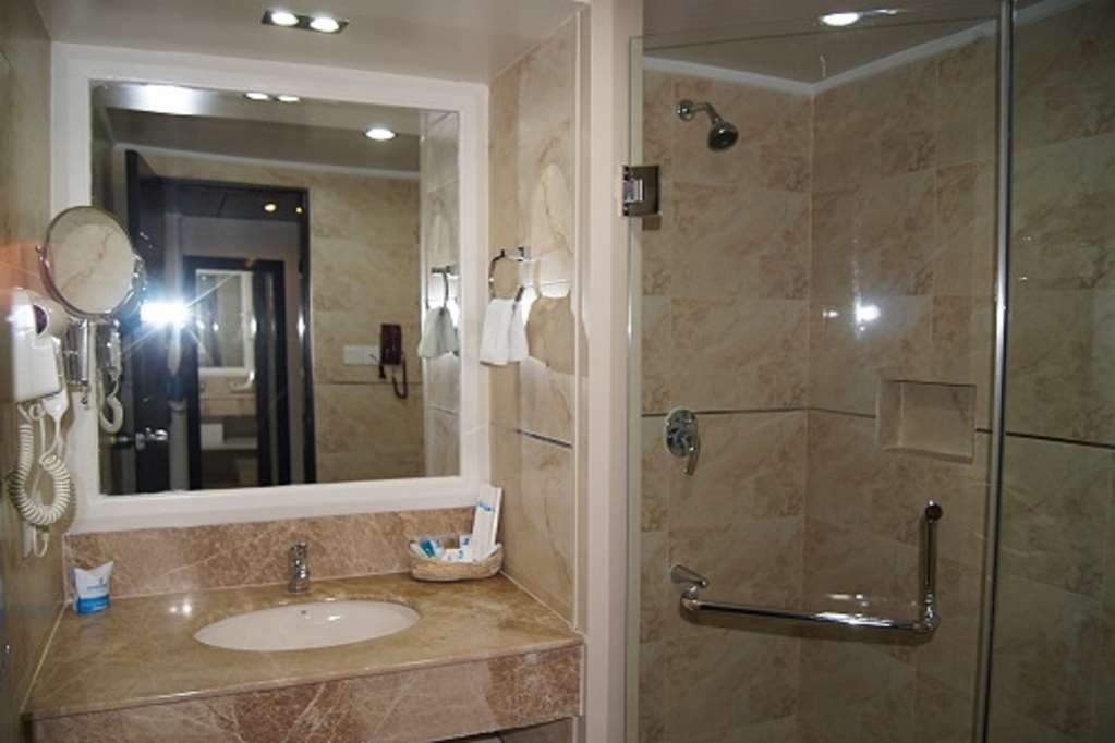 Hotel Agrabad Chittagong Room photo